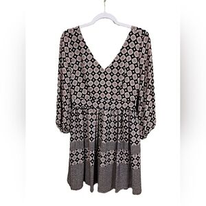 GB long sleeve mini dress black with geometric pattern medium
